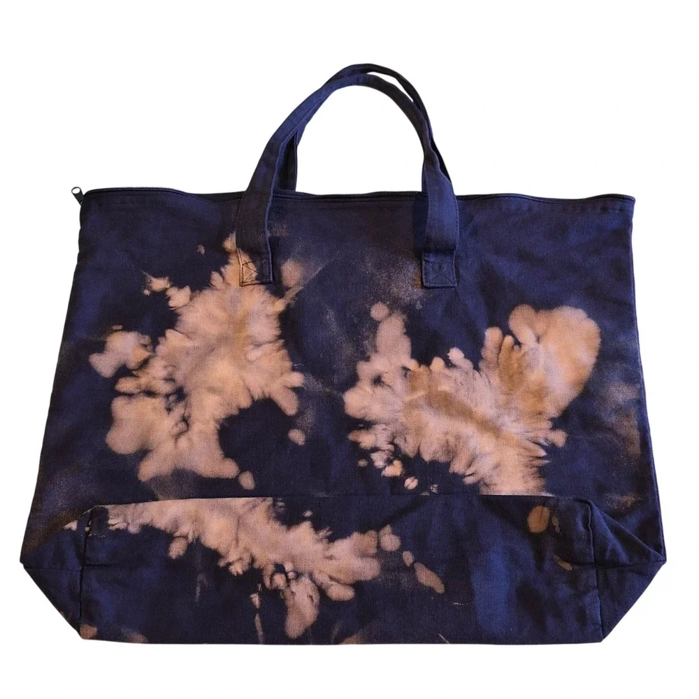 Royalty by Maluma Tote Bag Navy Blue Bleach Wash Canvas Zippered 8863